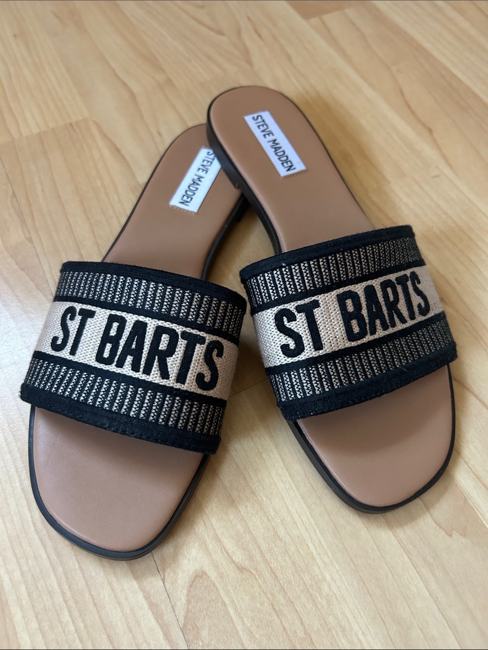 Steve Madden St Barts Black and Tan Slide Sandals Sz 7.5